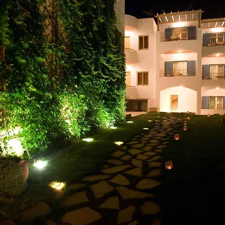 Hotel Oasis